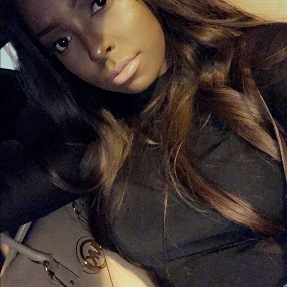 nealyangela